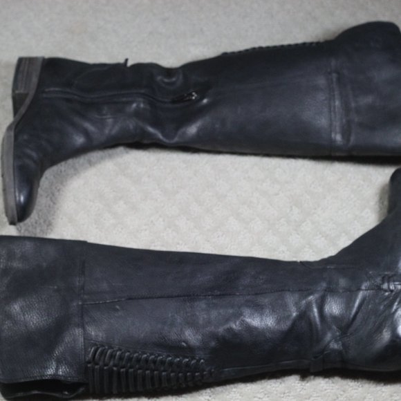 Vince Camuto Size 75 Black Decorative Lacing Riding Boots - Picture 5 of 8